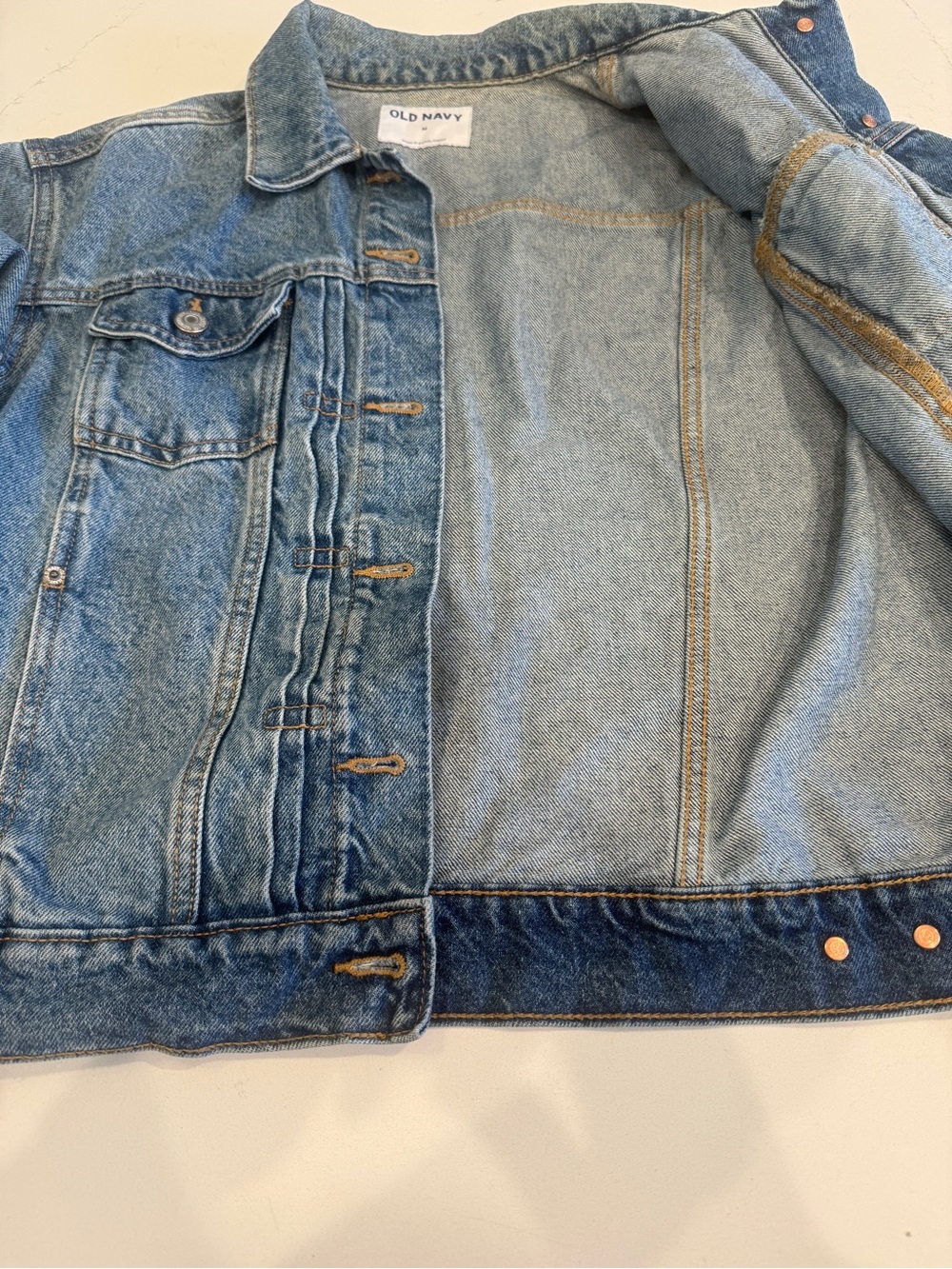 Old Navy Medium Wash Women’s Denim Jacket - Picture 5 of 8